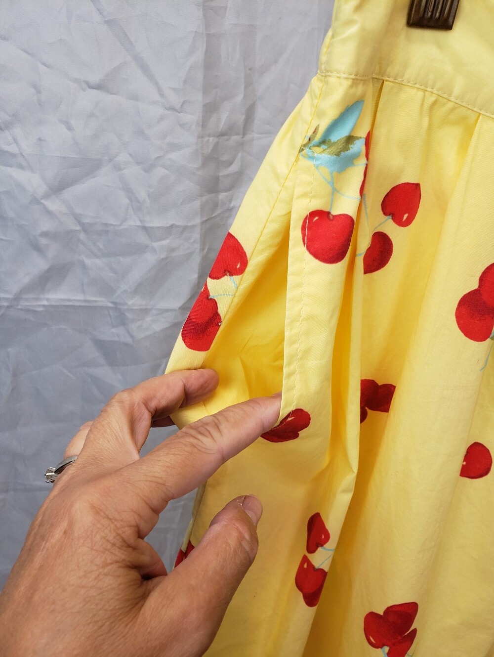 ModCloth Yellow Cherry Print Midi Skirt with Pockets Size Large - Picture 2 of 8